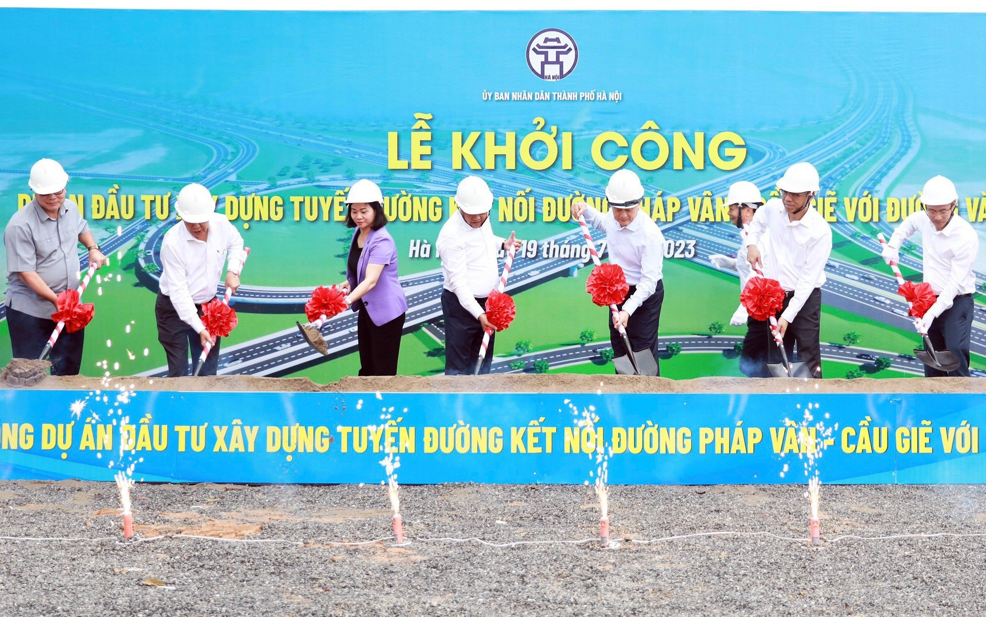 Hà Nội khởi công đường 3.200 tỷ 'giải cứu' cao tốc Pháp Vân - Cầu Giẽ - Ảnh 2.