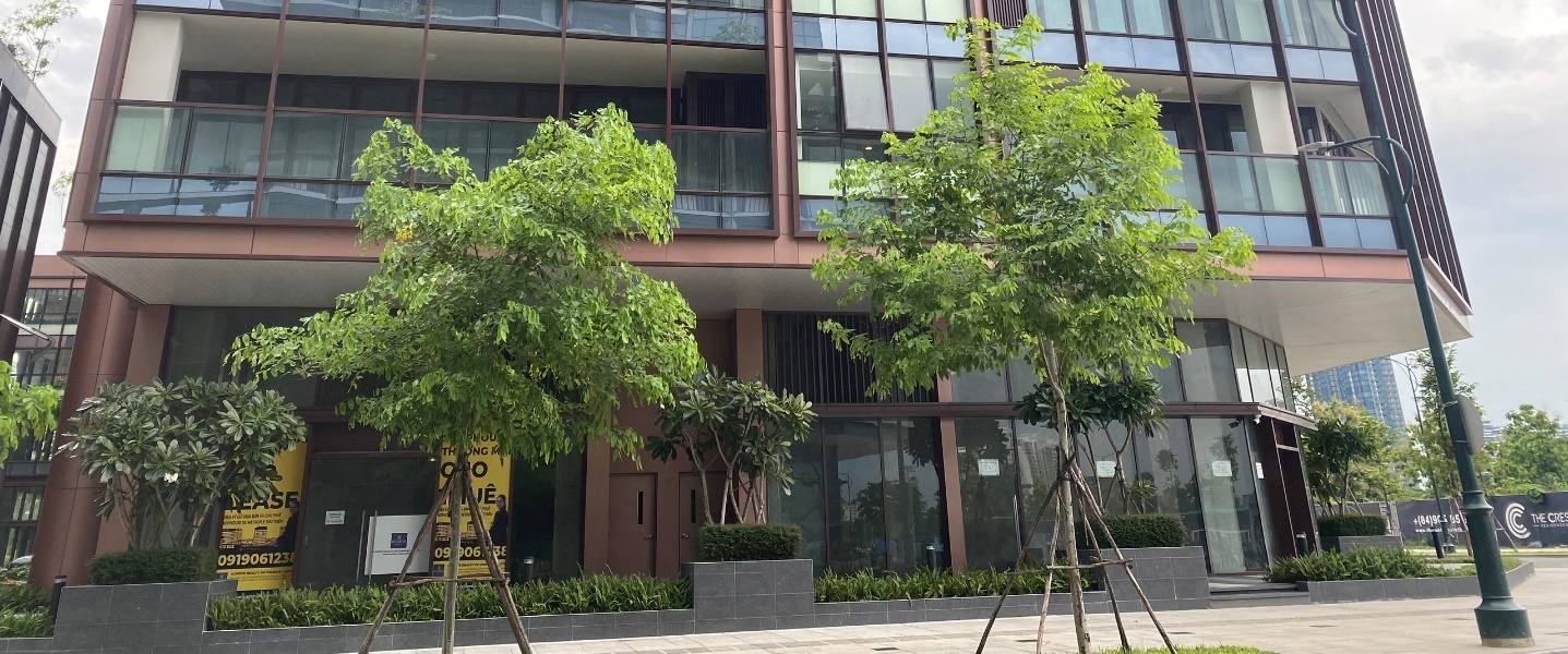 Hàng loạt shophouse ở nhiều khu đô thị vắng bóng khách thuê - Ảnh 2. Hàng loạt shophouse ở nhiều khu đô thị vắng bóng khách thuê - Ảnh 2.