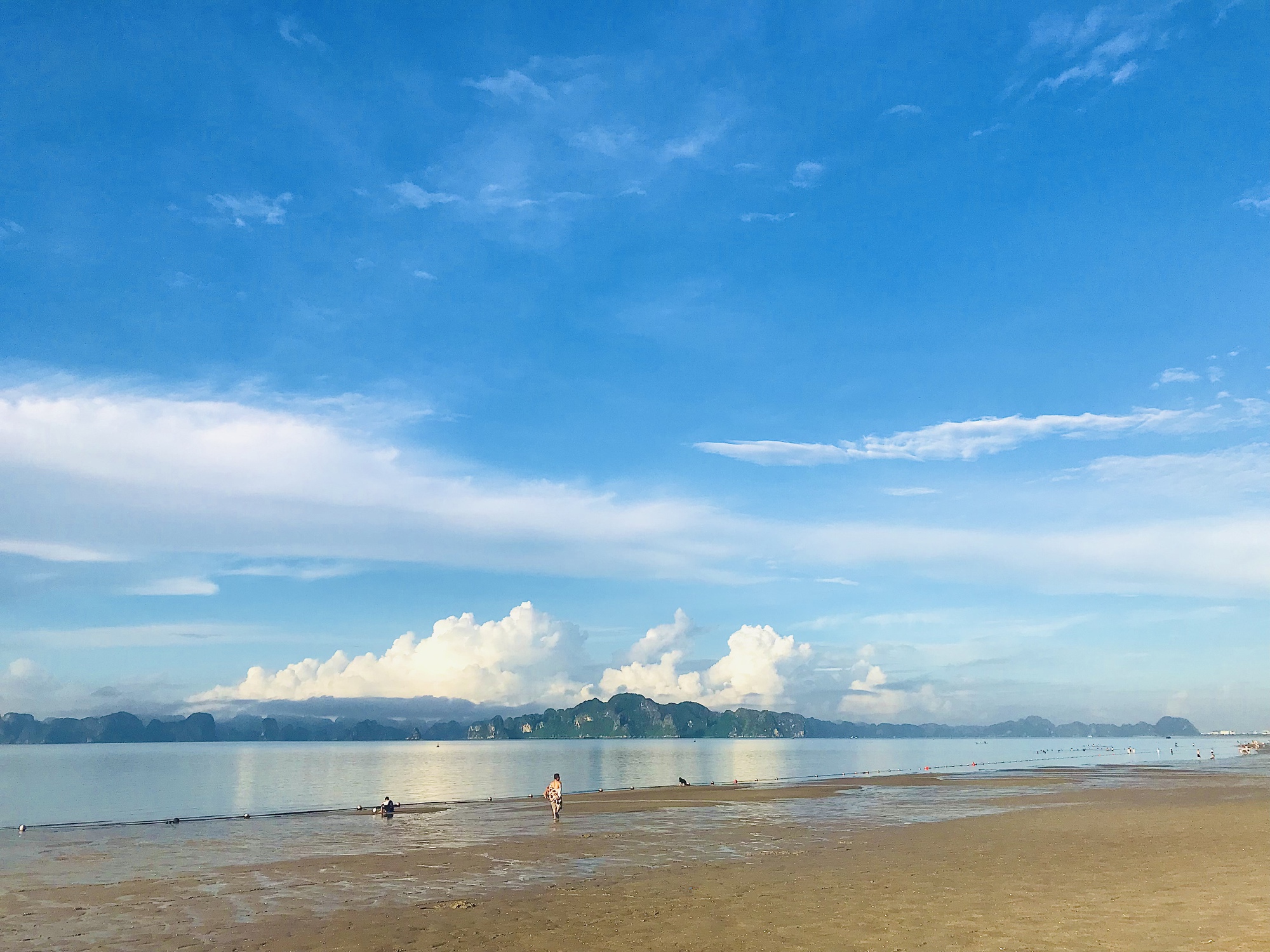 Đảo Ngọc Vừng - hòn đảo tuyệt đẹp giữa lòng Quảng Ninh mà ít ai biết đến