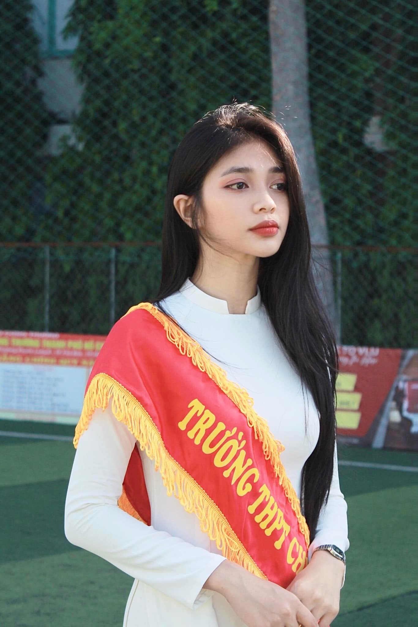 Mặt mộc của &Aacute; hậu Thế giới Việt Nam 2023 được khen đẹp hơn trang điểm - Ảnh 9.