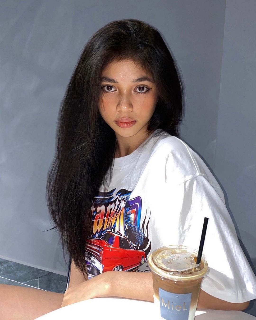 Mặt mộc của &Aacute; hậu Thế giới Việt Nam 2023 được khen đẹp hơn trang điểm - Ảnh 18.