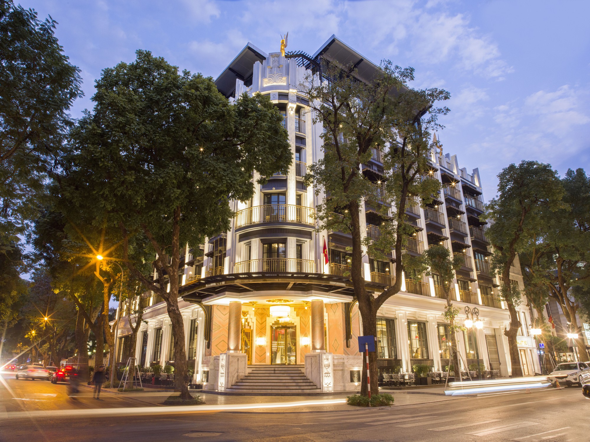 Bên trong khách sạn 5 sao đón BlackPink ở Hà Nội, có phòng giá 137 triệu đồng