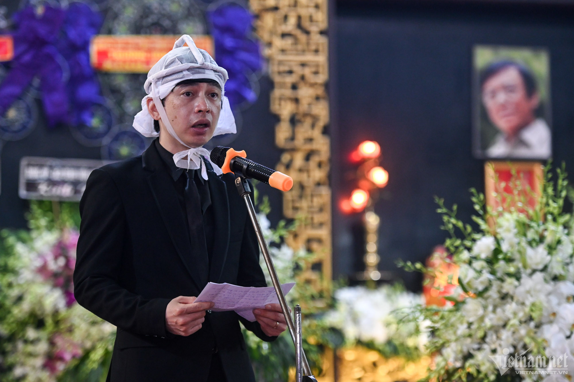 Vợ nhạc sĩ T&ocirc;n Thất Lập bật kh&oacute;c trước ph&uacute;t chia ly từ biệt chồng - Ảnh 5.