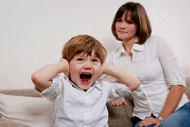 3 điều cha mẹ tuyệt đối không nên làm khi trẻ tức giận - Ảnh 2.
