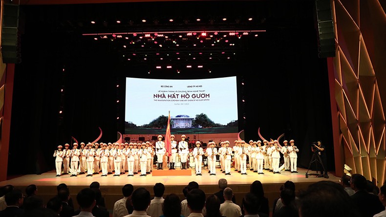 Khánh thành Nhà hát hiện đại nhất Việt Nam - Ảnh 1. Khánh thành Nhà hát hiện đại nhất Việt Nam - Ảnh 1.