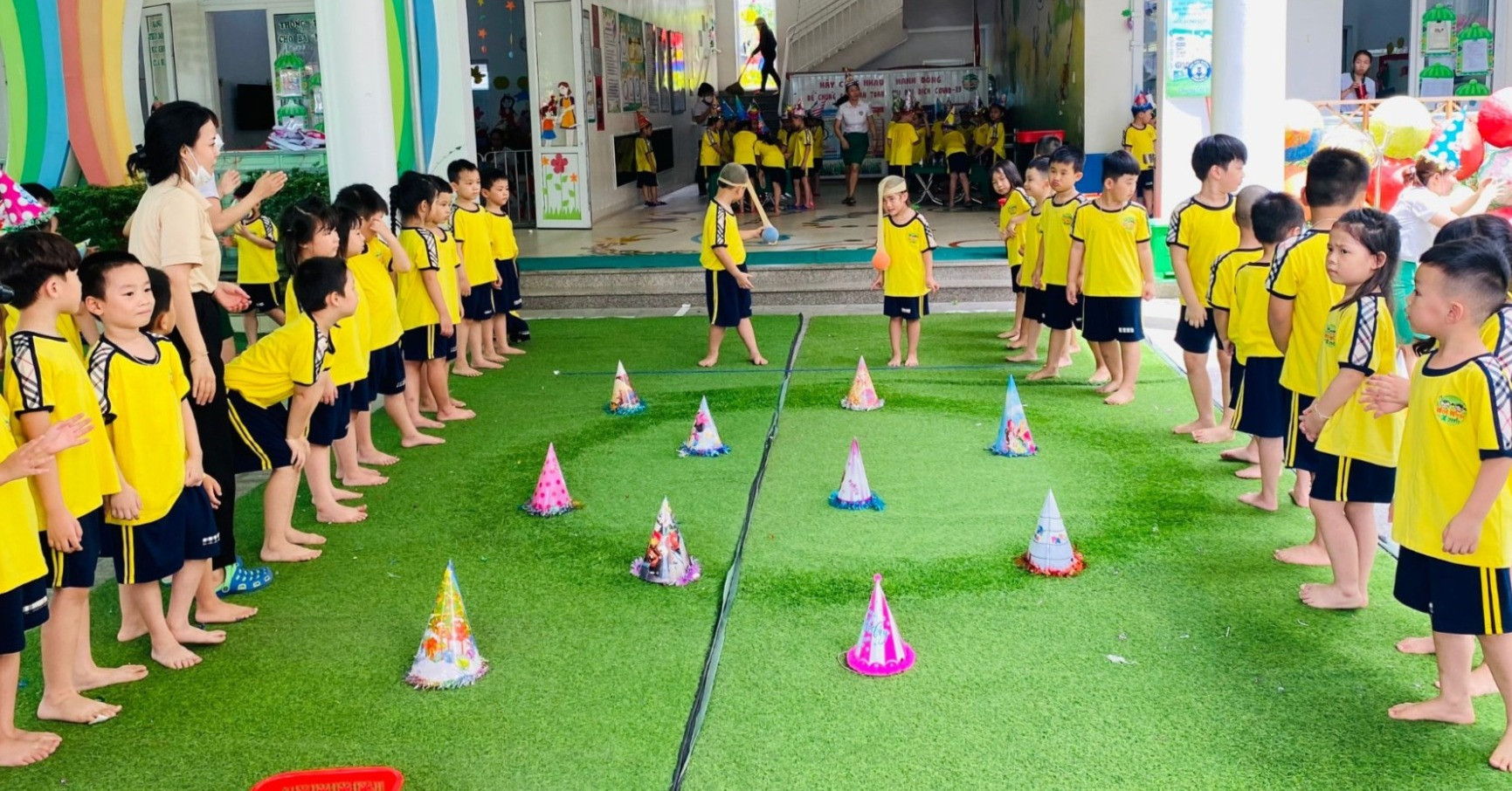 Đà Nẵng tạm dừng thu hồi hàng chục tỷ tiền hỗ trợ học phí - Ảnh 1. Đà Nẵng tạm dừng thu hồi hàng chục tỷ tiền hỗ trợ học phí - Ảnh 1.