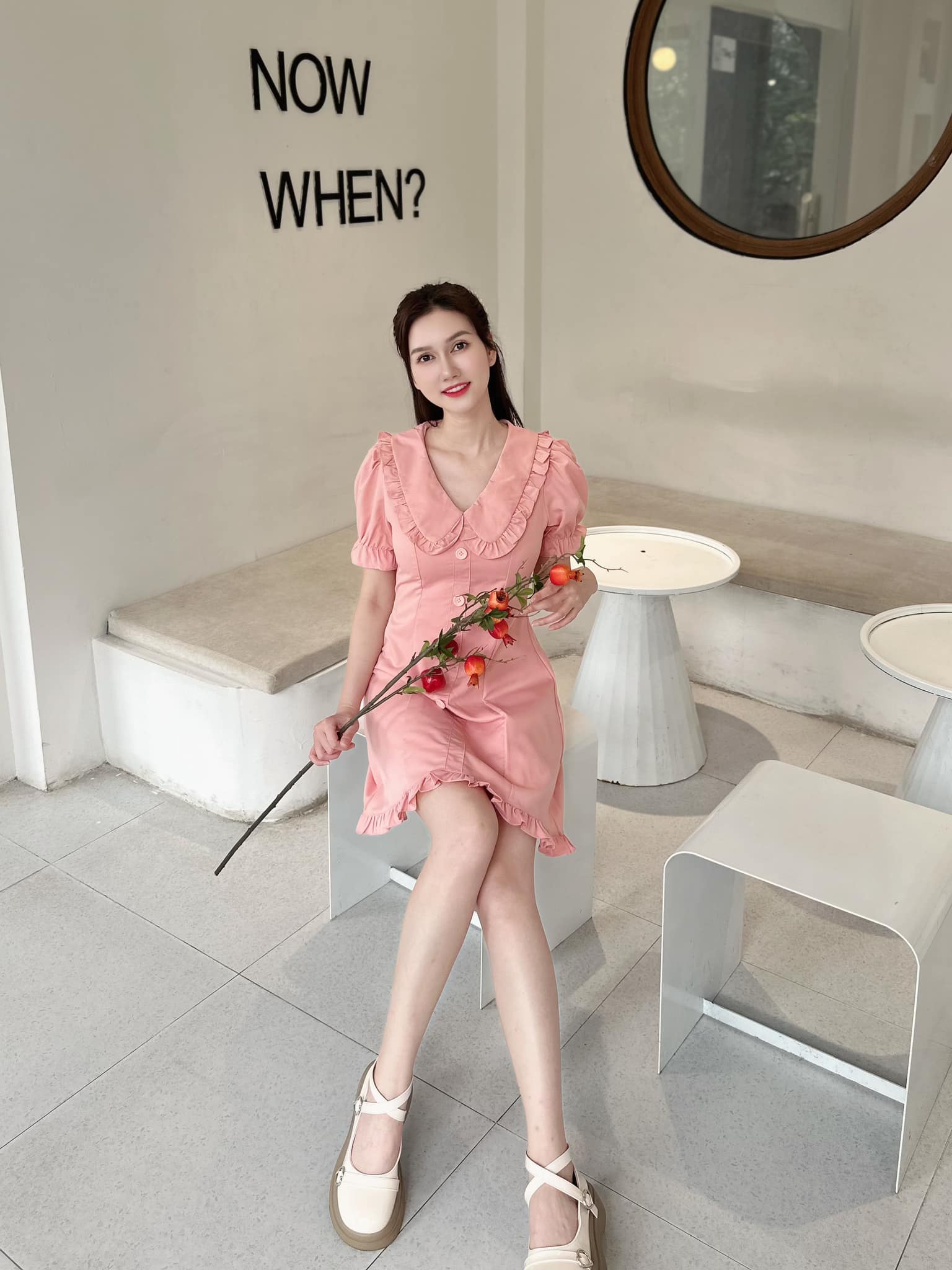 Thời trang 'xì tin' ở tuổi 35 của Hương Giang - 'vợ' Tuấn Tú 'Món quà của cha' - Ảnh 9.