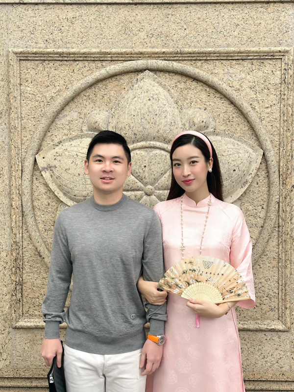 2 ông chồng doanh nhân của Hoa hậu Đặng Thu Thảo, Đỗ Mỹ Linh: Yêu vợ, chiều con hết lòng - Ảnh 9.