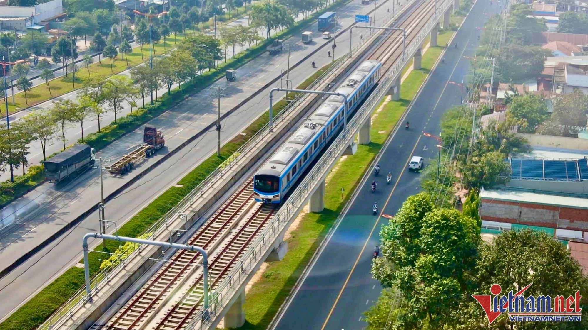 Đề xuất chạy trình diễn tàu Metro số 1 từ Suối Tiên đến Bến Thành - Ảnh 1.