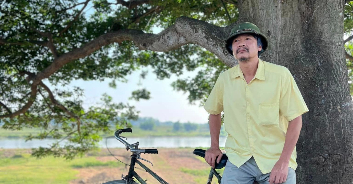 Tuổi 58, Võ Hoài Nam vẫn "tăng động" ở hậu trường phim "Món quà của cha"
