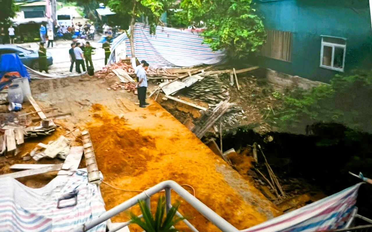 Quảng Ninh: Sập tường khi đang xây, 2 công nhân thương vong, chủ thầu bị khởi tố