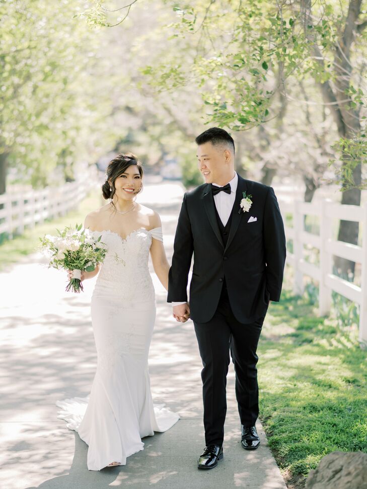 Đám cưới trên thảo nguyên xanh của chàng trai người Việt và cô dâu ngoại quốc - Ảnh 1.