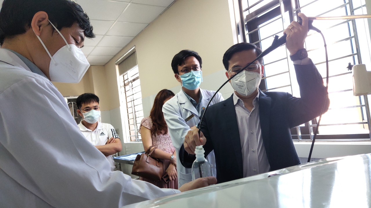 Chuyển bệnh viện trung ương cho Hà Nội 'quản': Sẽ tác động đến hệ thống y tế của toàn quốc - Ảnh 2.