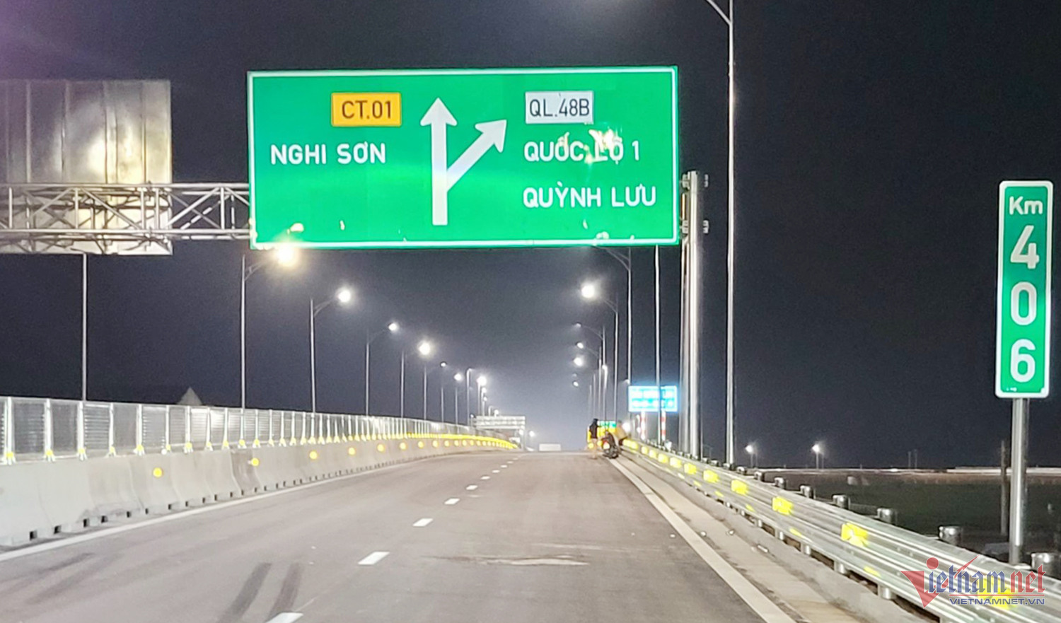 Thông xe cao tốc qua Thanh Hóa - Nghệ An: 'Xe bon nhanh, tài xế nào cũng vui' - Ảnh 9.