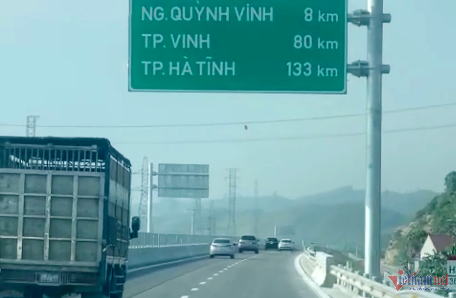 Thông xe cao tốc qua Thanh Hóa - Nghệ An: 'Xe bon nhanh, tài xế nào cũng vui' - Ảnh 11.
