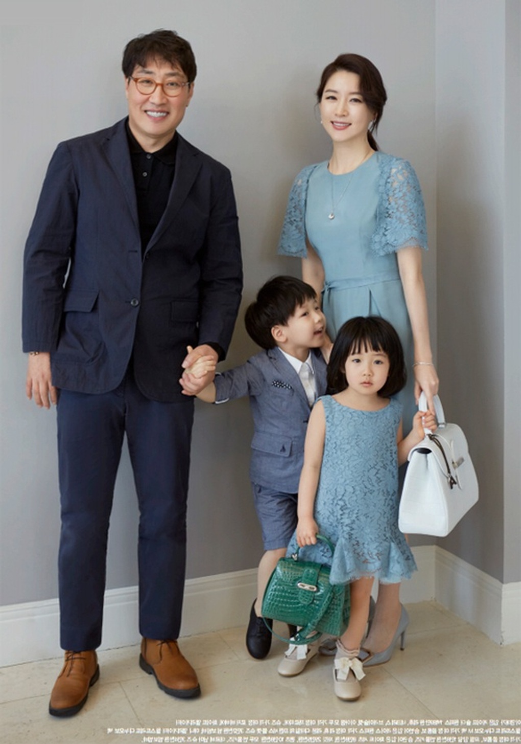 Con gái minh tinh Lee Young Ae: Xinh đẹp như mẹ, có tố chất nghệ thuật - Ảnh 4.