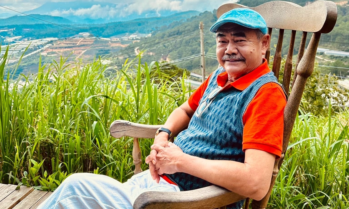 NSND Việt Anh: "Tuổi 67, tôi sống một mình, nhiều năm không gặp con"
