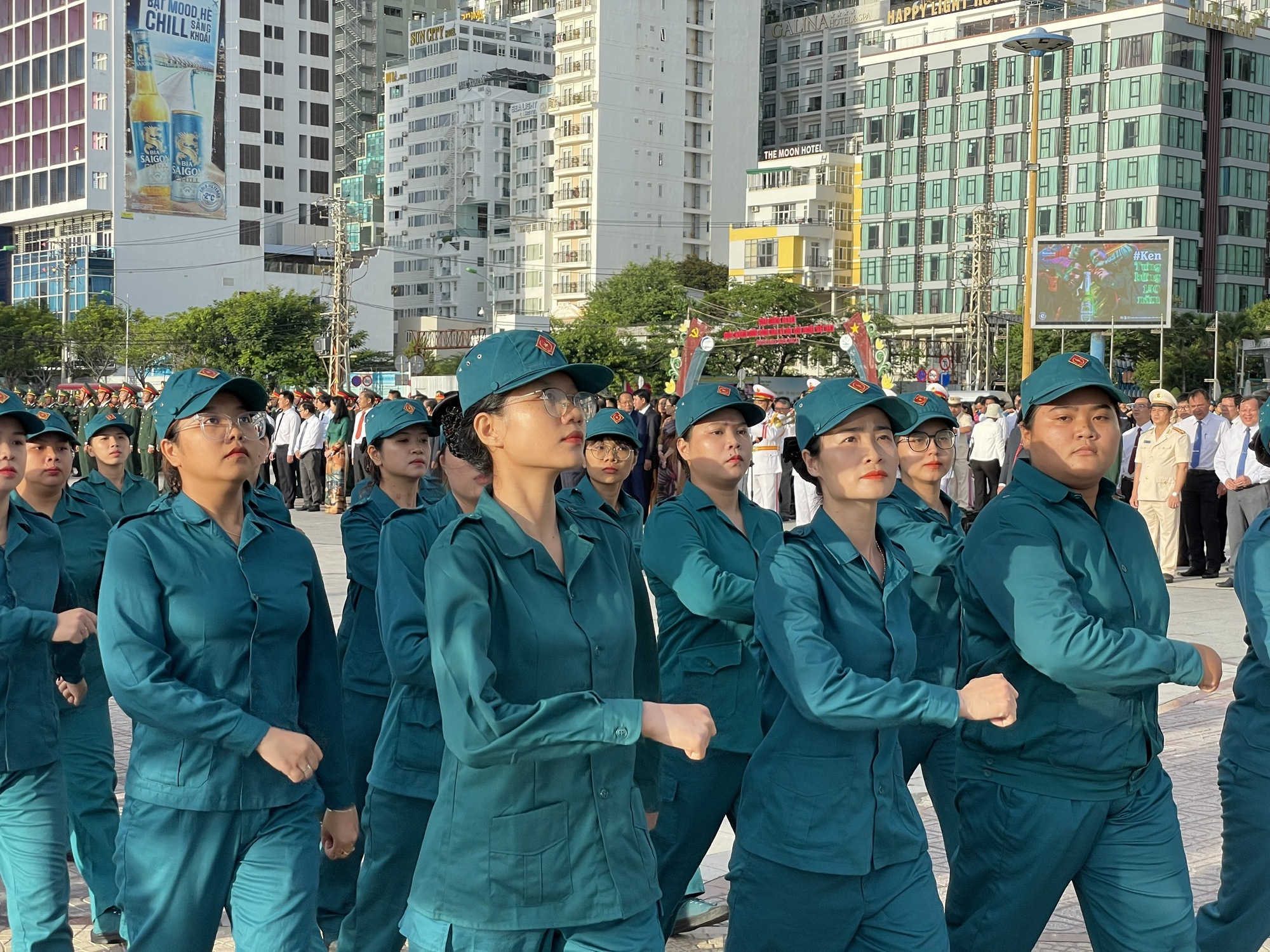 Thiêng liêng Lễ thượng cờ Tổ quốc mừng Quốc khánh 2-9 tại Khánh Hòa - Ảnh 11. Thiêng liêng Lễ thượng cờ Tổ quốc mừng Quốc khánh 2-9 tại Khánh Hòa - Ảnh 11.