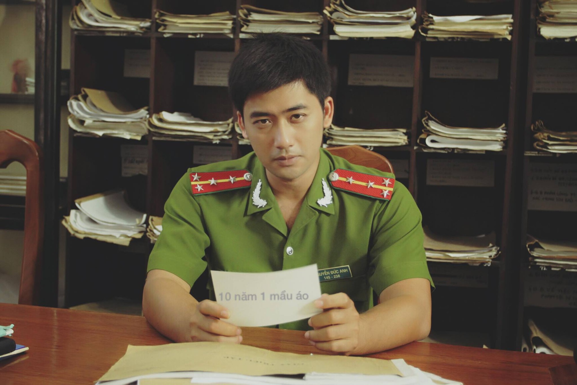 Nam diễn viên làm công an nhiều nhất màn ảnh Việt, 16 năm đóng một vai chưa chán - Ảnh 1.