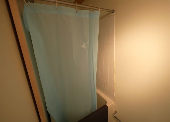Cô gái Nhật tiết lộ lý do sống trong căn phòng 7m2 khép kín, nằm ngủ ngay cạnh nhà vệ sinh - Ảnh 9.