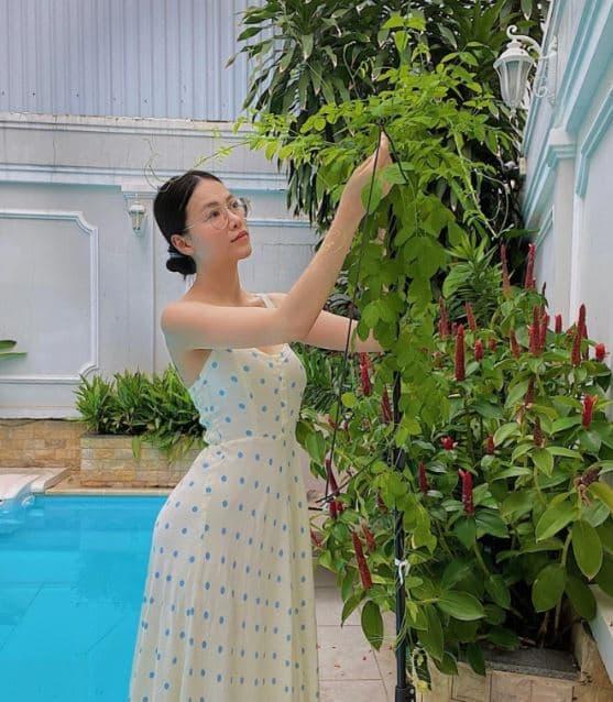 Khám phá không gian bên trong biệt thự nằm ở khu nhà giàu của Hoa hậu Phương Khánh - Ảnh 1.