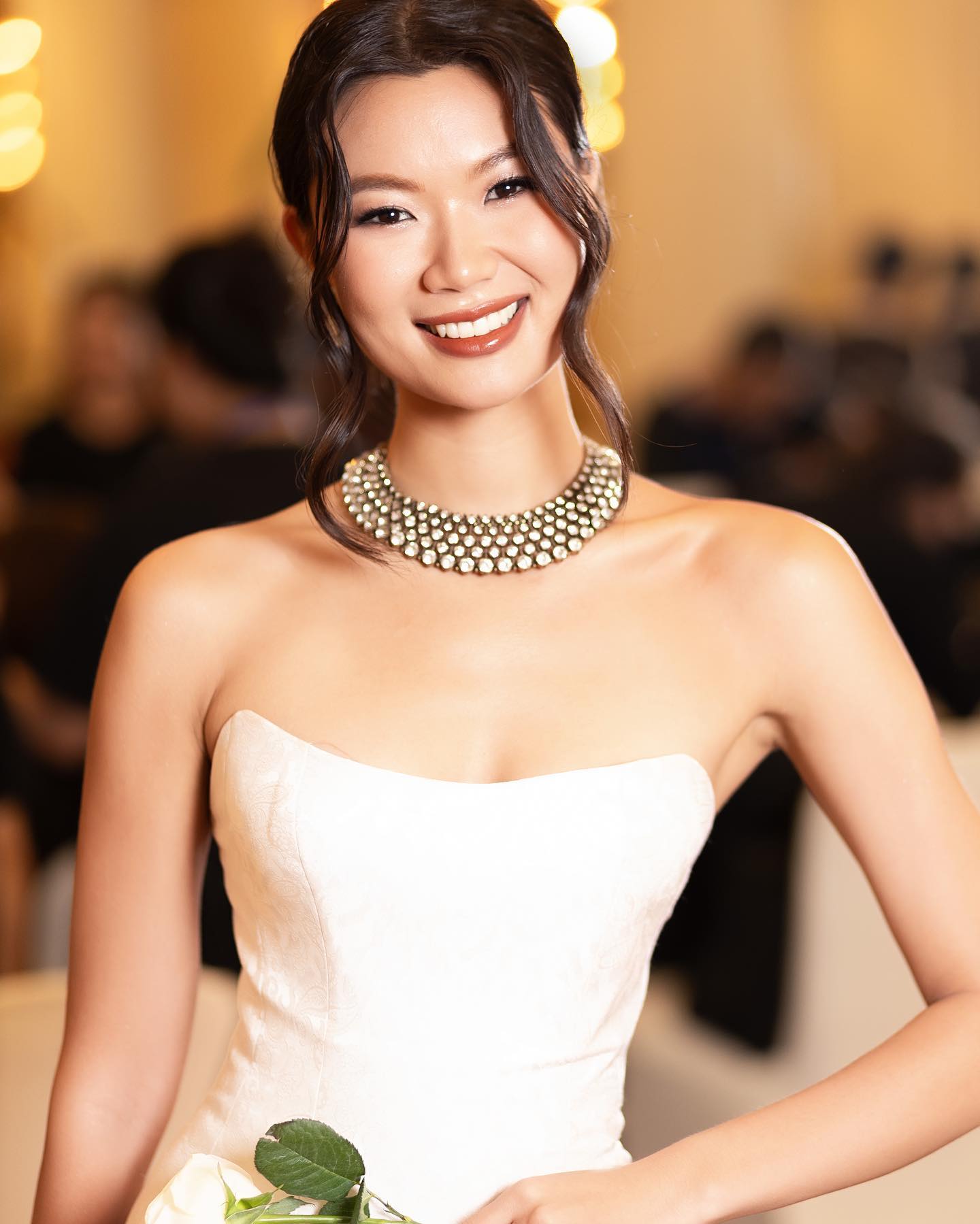 2 Á hậu Miss Universe Vietnam: Một người là cô bé chăn trâu trốn mẹ thi Hoa hậu, một người vừa vượt qua phẫu thuật khối u ở ngực - Ảnh 6.