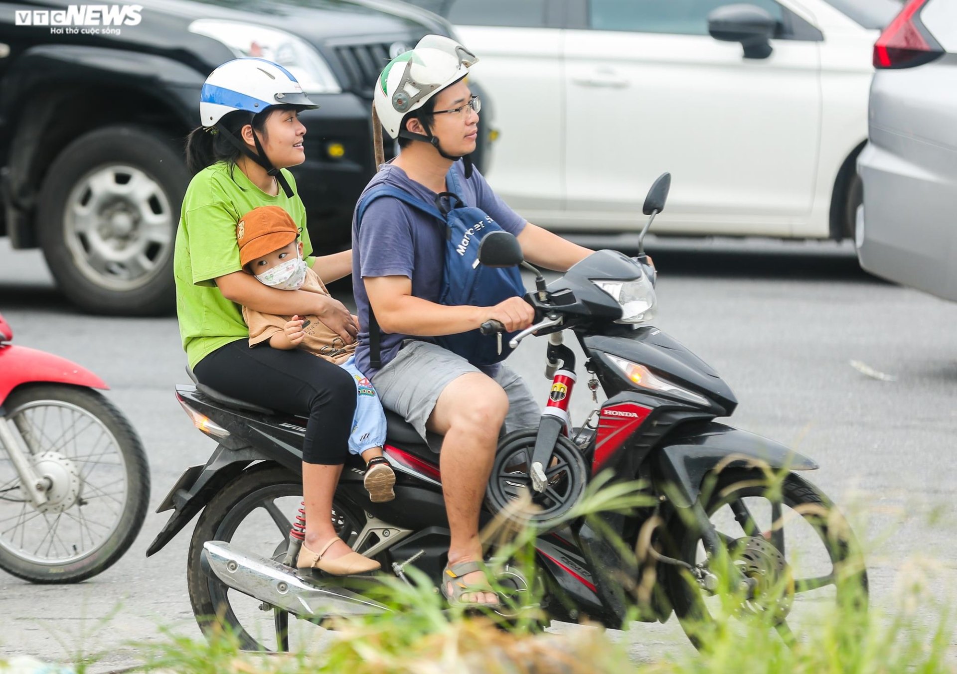 Giao thông ngày cuối nghỉ lễ: Hà Nội ùn tắc, TP.HCM thông thoáng - Ảnh 13.