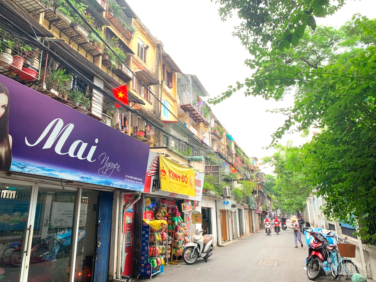 100 triệu đồng/m2, nhà tập thể cũ đắt hơn chung cư cao cấp - Ảnh 3. 100 triệu đồng/m2, nhà tập thể cũ đắt hơn chung cư cao cấp - Ảnh 3.