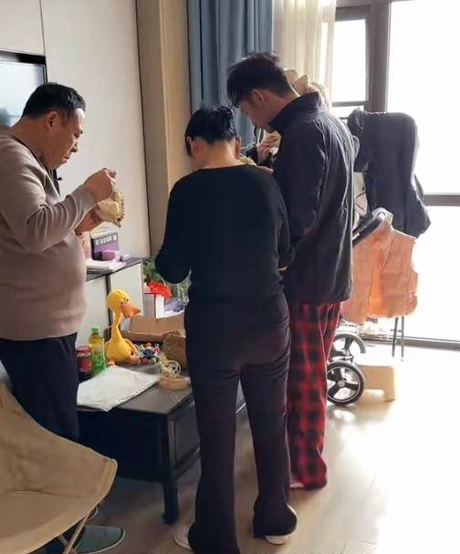 Gia đình 8 người chấp nhận chi 1,2 tỷ đồng/năm "thường trú" ở khách sạn thay vì mua nhà, lý do gây ngỡ ngàng- Ảnh 1. Gia đình 8 người chấp nhận chi 1,2 tỷ đồng/năm "thường trú" ở khách sạn thay vì mua nhà, lý do gây ngỡ ngàng- Ảnh 1.