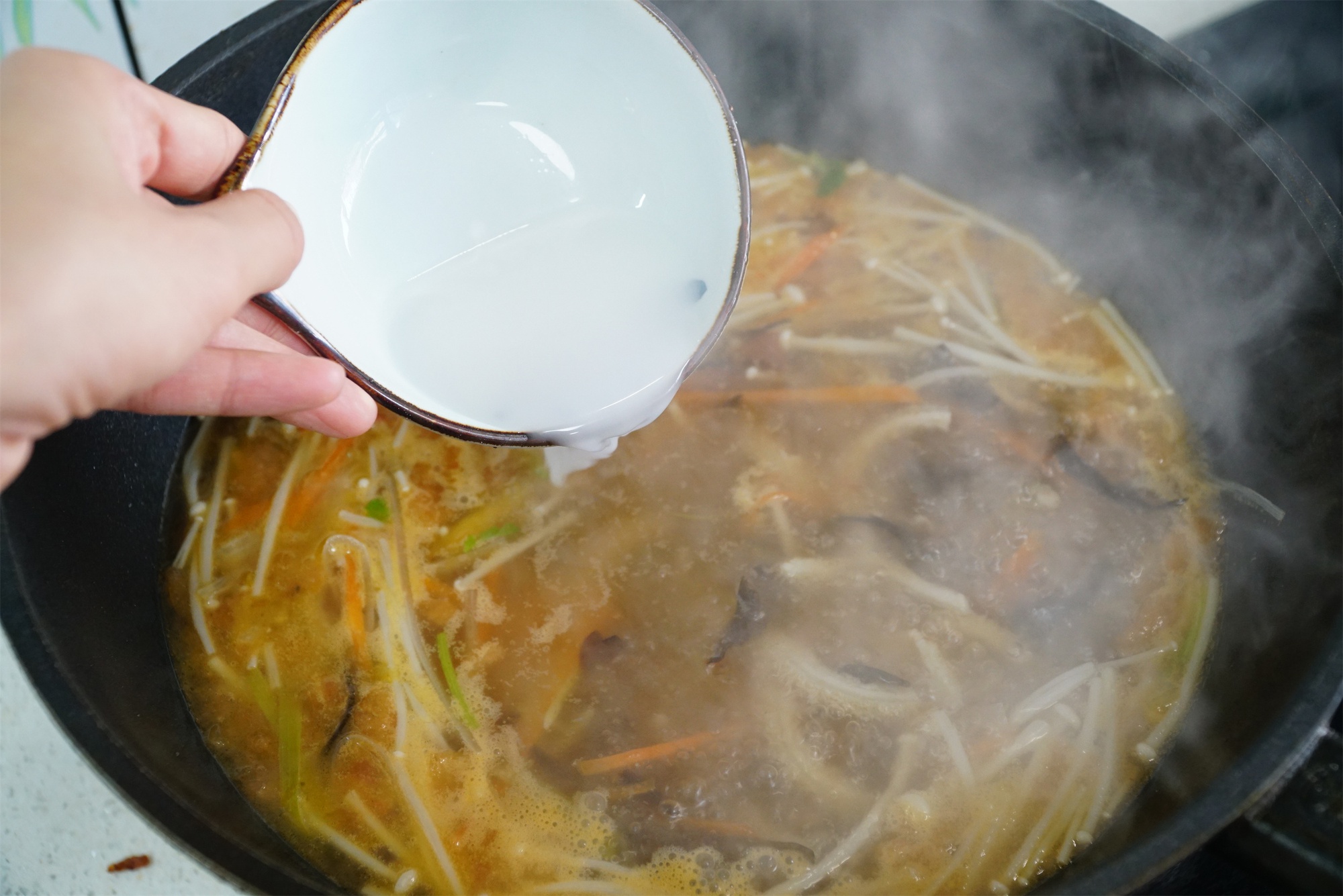 Gợi ý thực đơn bữa cơm đầu năm mới với 3 món ngon tuyệt lại cầu may mắn - Ảnh 14. Gợi ý thực đơn bữa cơm đầu năm mới với 3 món ngon tuyệt lại cầu may mắn - Ảnh 14.