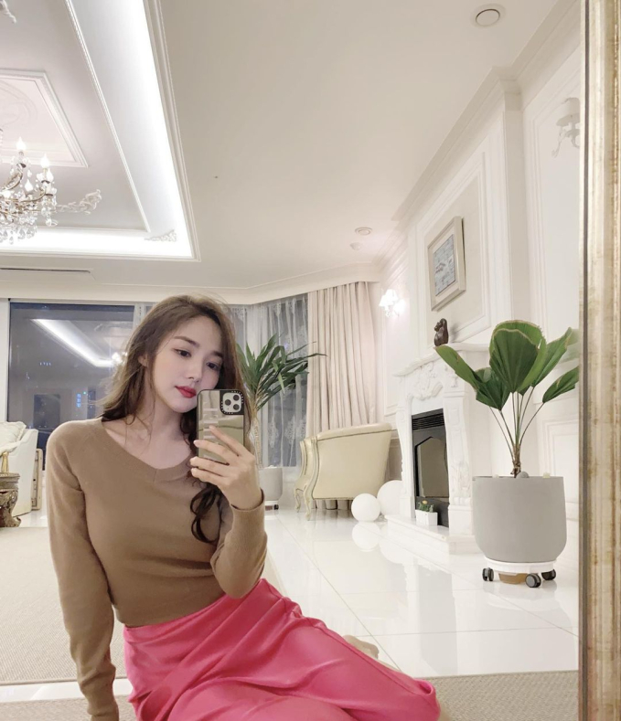 Bên trong căn hộ đắt đỏ, tọa lạc ở khu nhà giàu của Park Min Young - nữ chính phim đang hot Cô Đi Mà Lấy Chồng Tôi