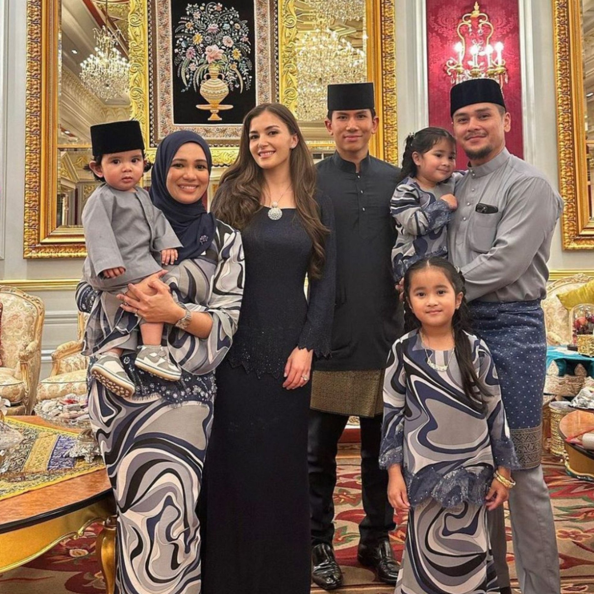 Sắc vóc và gia thế cô gái cưới Hoàng tử Brunei, hôn lễ tổ chức 10 ngày - Ảnh 11.