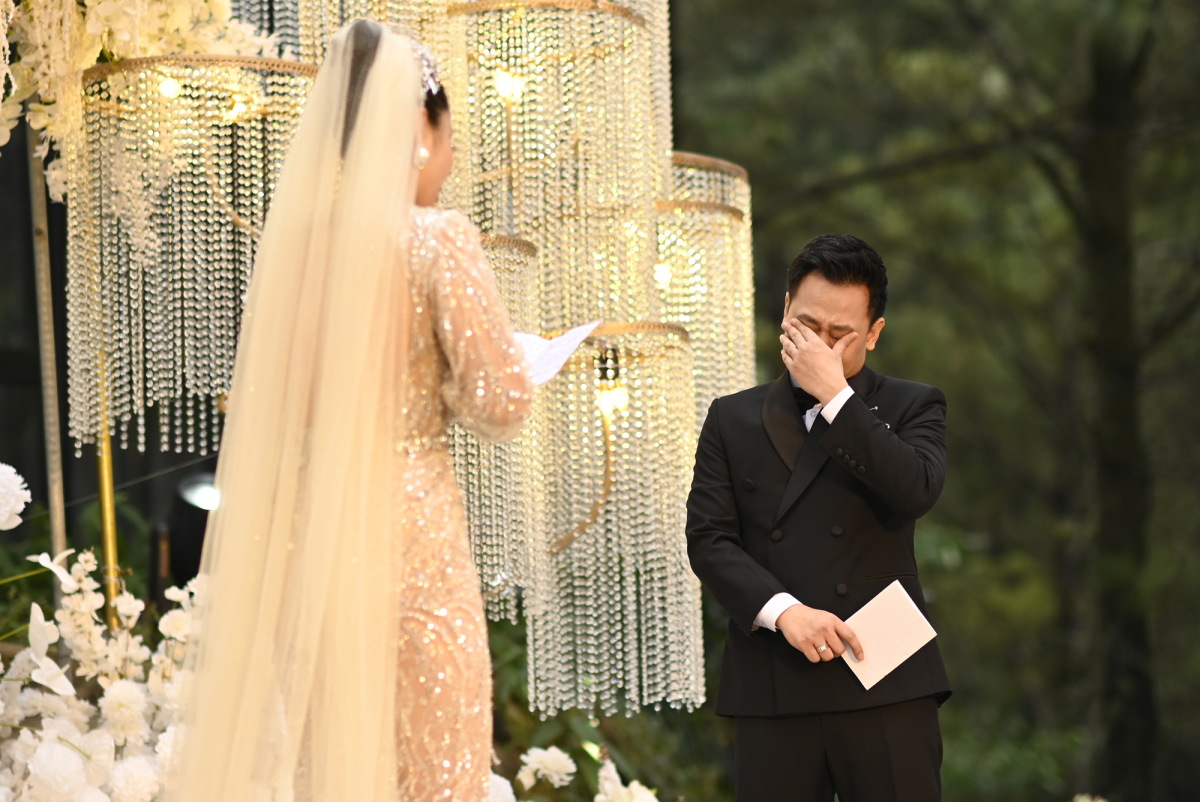Đám cưới Vũ Hạnh Nguyên - Nguyễn Đức Cường: Khán giả xúc động những khoảnh khắc đẹp của cô dâu - Ảnh 6.