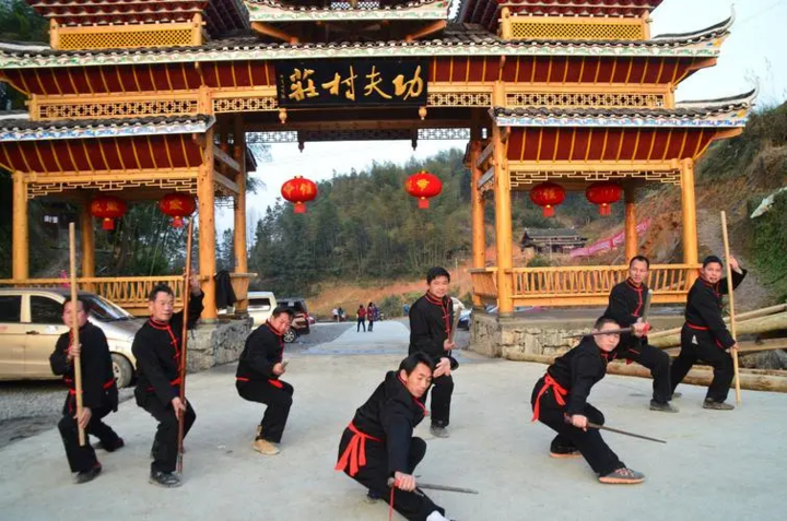 Làng kungfu ở Trung Quốc: Ẩn mình trăm năm trên núi luyện công - Ảnh 5.