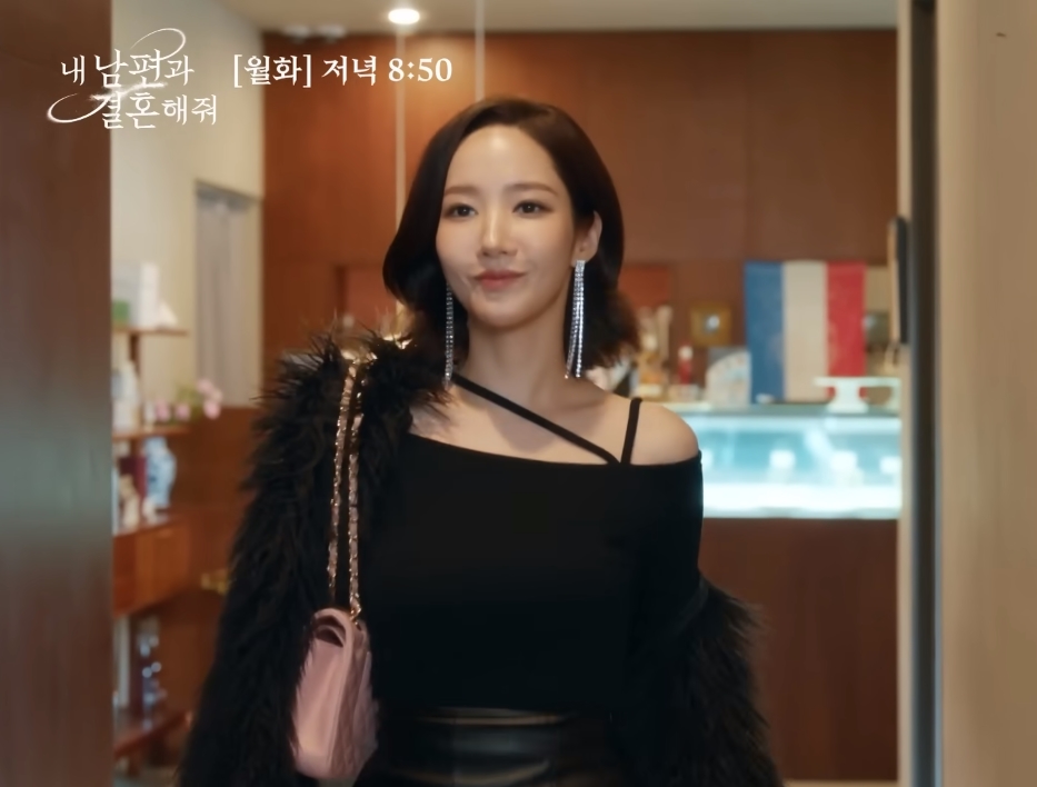 Outfit cực slay của Park Min Young trong phân cảnh ra mắt nhà chồng hoá ra lấy cảm hứng từ Jennie?- Ảnh 2.