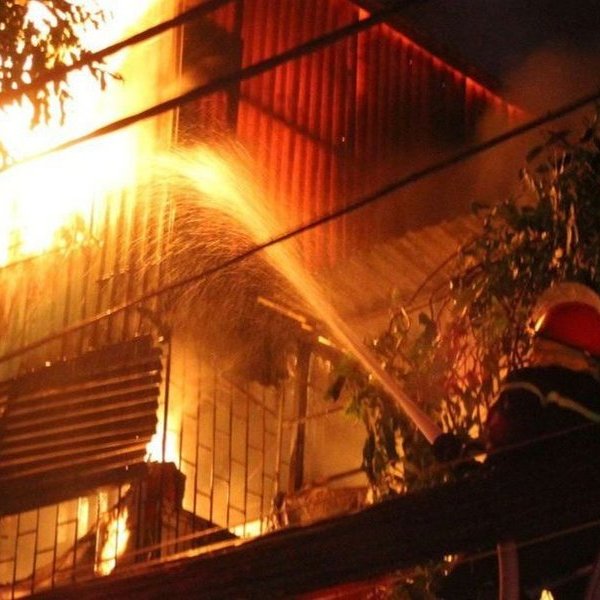 Thanh Hóa: Cháy nhà trong đêm, 3 mẹ con tử vong - Ảnh 1.