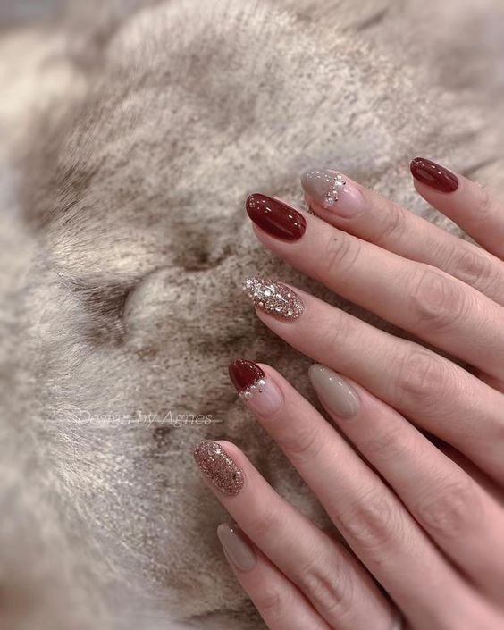 Mẫu nails tone đỏ đón Tết - Ảnh 4.