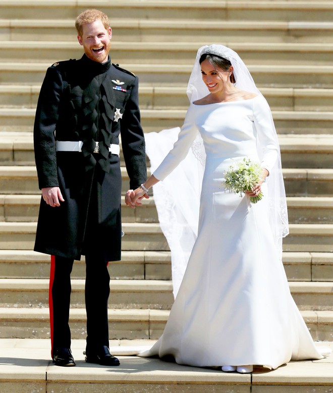 4 bộ váy cưới Hoàng gia đắt đỏ bậc nhất: Vương phi Kate diện mẫu 10 tỷ cũng không bằng trùm cuối- Ảnh 5.