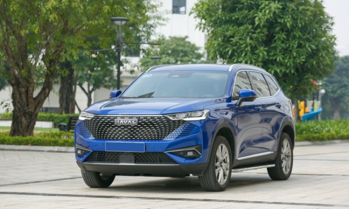 Xe gầm cao SUV cỡ C tại đại lý giảm cả trăm triệu đồng, chỉ 820 triệu, xịn ngang Mazda CX-5, Honda CR-V, rẻ như Toyota Corolla Cross liệu có nên mua?- Ảnh 2.