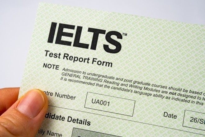 Thí sinh Việt Nam tụt hạng về điểm trung bình chứng chỉ IELTS - Ảnh 1.