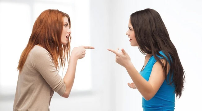 3 Việc người EQ thấp thường l&agrave;m g&acirc;y hại cho gia đ&igrave;nh bạn - Ảnh 1.