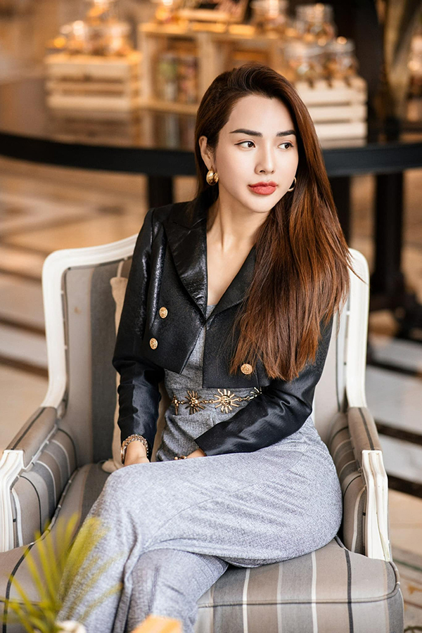 Trải qua một 'lần đò' dang dở, nữ siêu mẫu tái hôn với ca sĩ nổi tiếng có cuộc sống viên mãn- Ảnh 3.