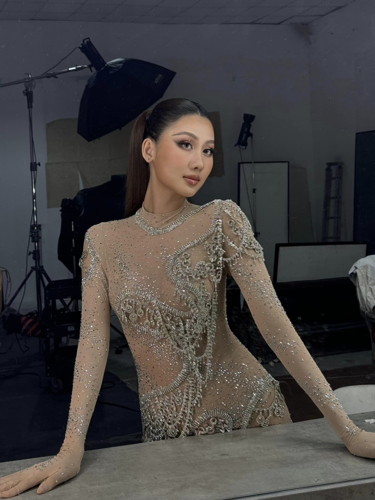 Hoa hậu Quế Anh trước thềm chung kết Miss Grand International 2024 tại Thái Lan - Ảnh 2.