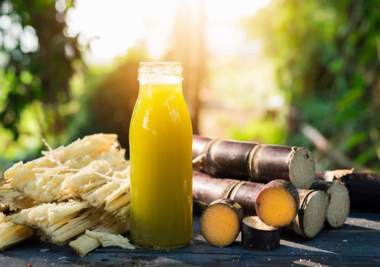 sugarcane-juice-2-1-1729677032115178171981-1729850373047-1729850373266172278293.jpg