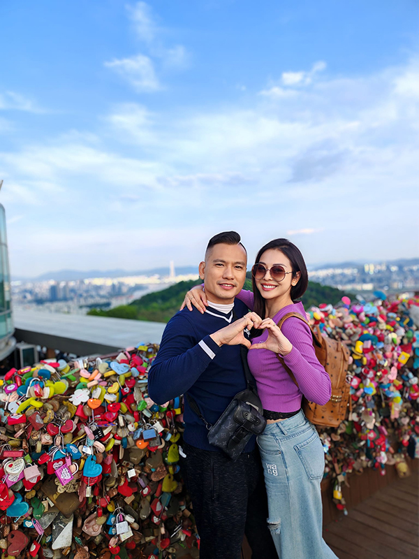 Chia tay một nam ca sĩ nổi tiếng, Hoa hậu Việt tái hôn với doanh nhân siêu giàu, cuộc sống viên mãn - Ảnh 7.