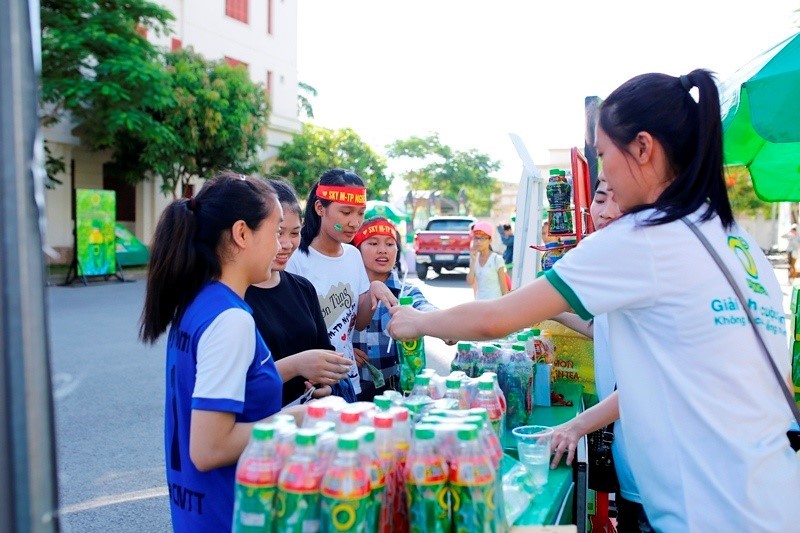 Top 4 việc làm thêm giúp tân sinh viên vừa có thu nhập vừa phát triển bản thân- Ảnh 2.