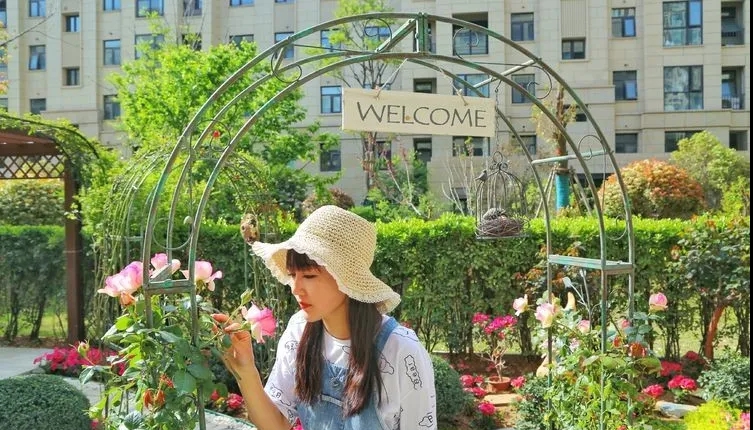 Cặp đôi dành 1 một năm để biến khoảng sân 120m2 thành một khu vườn xinh đẹp và lãng mạn- Ảnh 16. Cặp đôi dành 1 một năm để biến khoảng sân 120m2 thành một khu vườn xinh đẹp và lãng mạn- Ảnh 16.