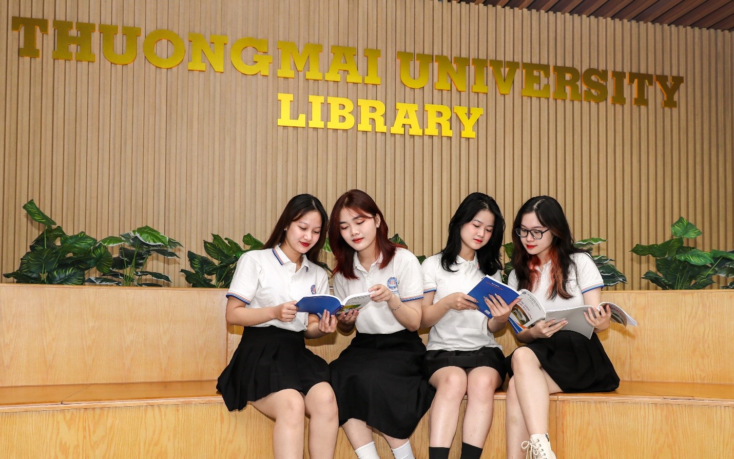 Trường Đại học Thương mại c&ocirc;ng bố điểm s&agrave;n 2026 - Ảnh 2.