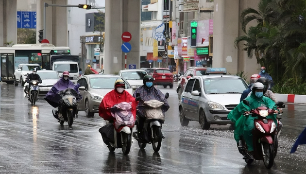 Thông tin mới nhất về đợt không khí lạnh tăng cường gây mưa dông nhiều nơi khu vực miền Bắc- Ảnh 1.