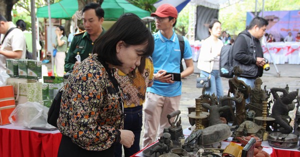 Cuộc sống hiện tại của chủ nh&acirc;n bản hit '&Ocirc;ng b&agrave; anh' sau 10 năm v&agrave;o showbiz - Ảnh 5.
